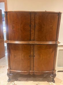 Drinks/Cocktail Cabinet