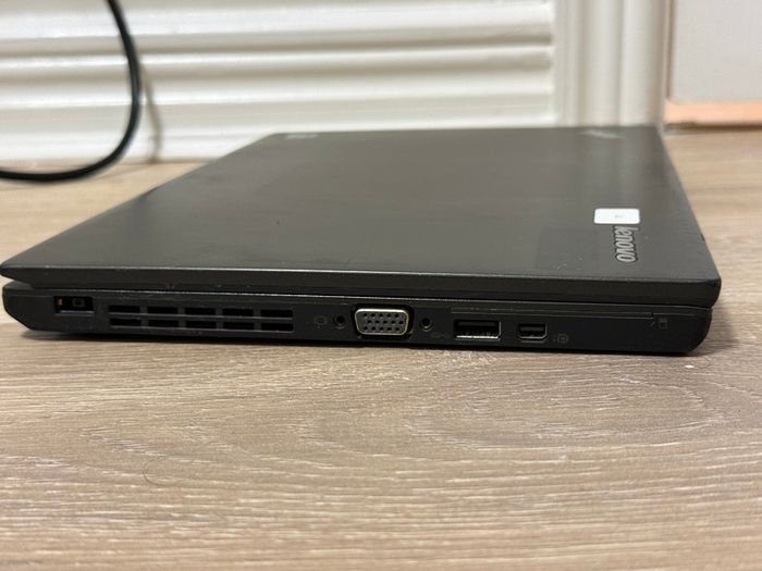 Lenovo ThinkPad X250 i5-5300U 8GB Ram 256GB
