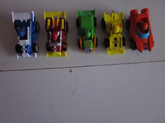5 Paw Patrol Die Cast Racers 3"