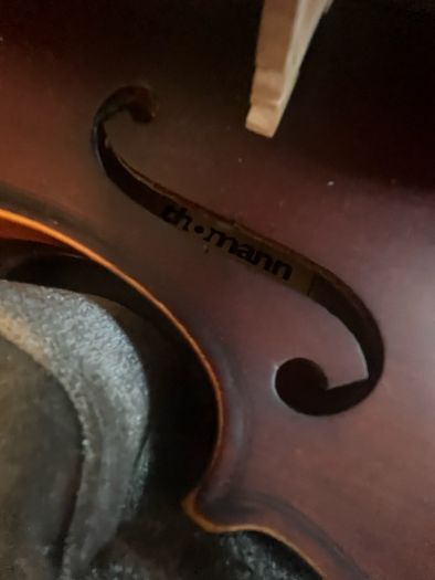 1/2 size violin