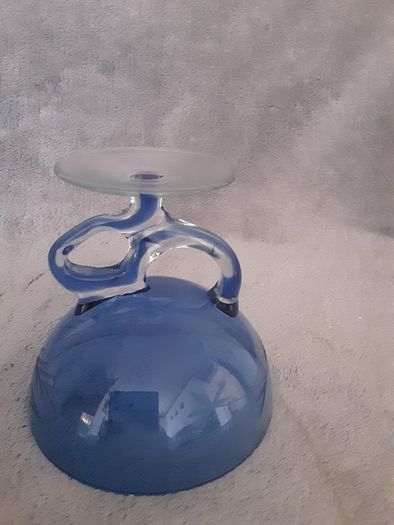 Fragrance Holder/Luxury Fragrance Holder .. Price Drop
