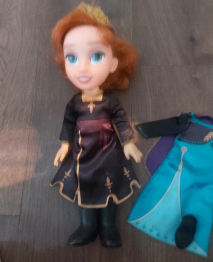 Frozen II Anna's Doll