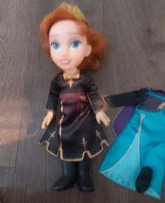 Frozen II Anna's Doll