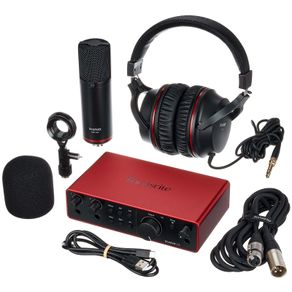 Focusrite 2i2 Studio bundle