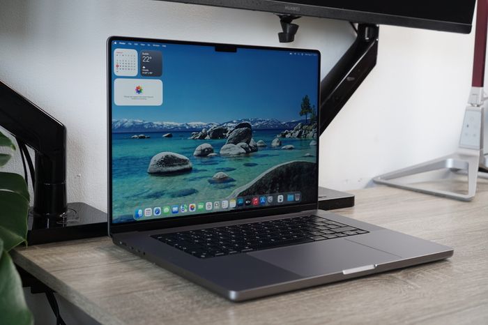 MacBook Pro 16" 32GB | 2021 | M1 Pro | 512GB | 91%