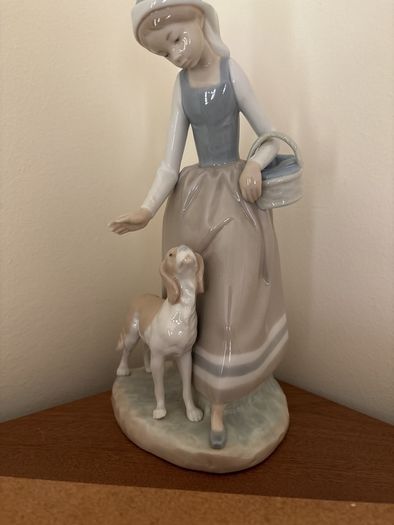 Lladro by Nao Figurine (28cm)