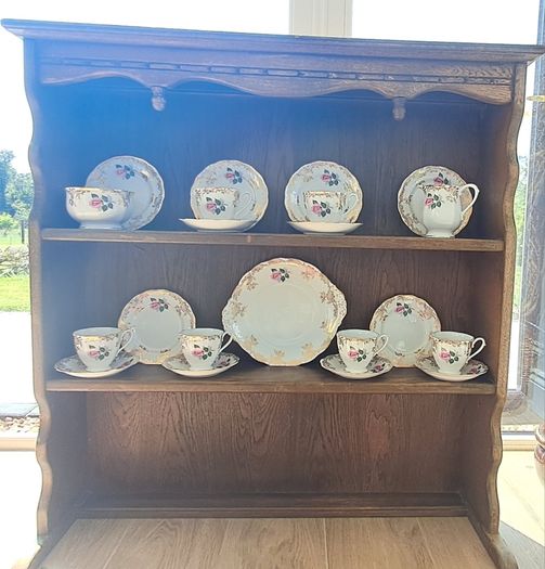 Fine bone china Teaset