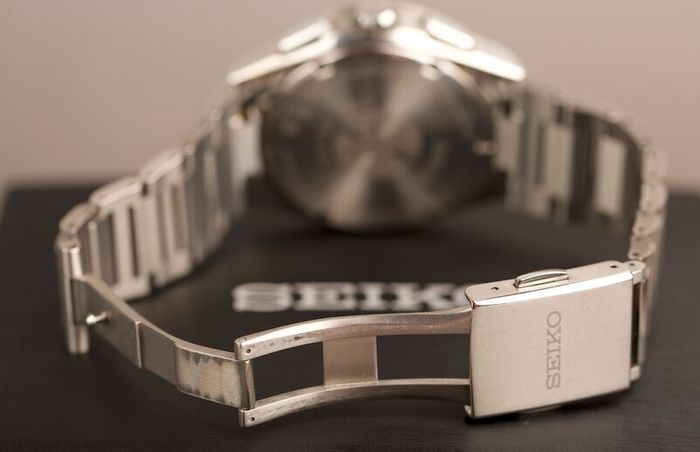 Seiko Astron SSH111 (Box & papers)