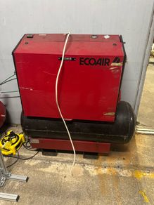 Screw compressor