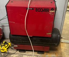 Screw compressor