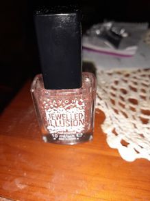 avon nail varnish
