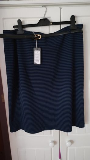 Skirt (Brand New)