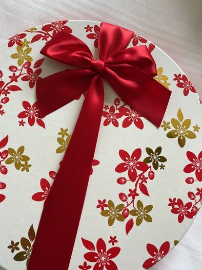 Pretty Box Diameter 28cm