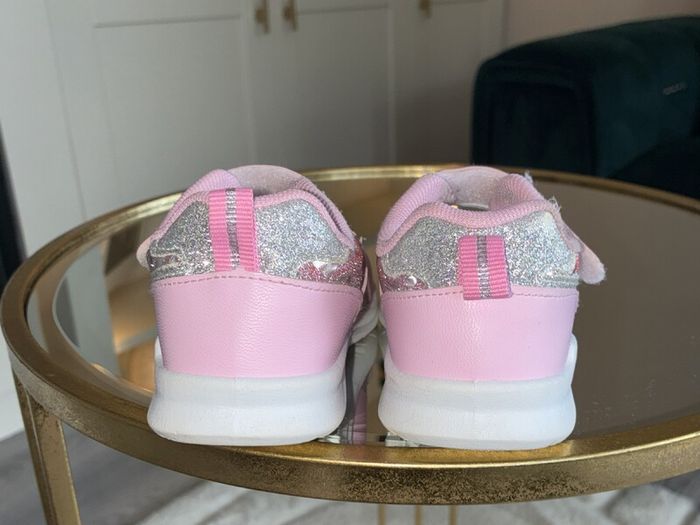 Adorable Hello Kitty Pink Glitter Light-Up Sneakers