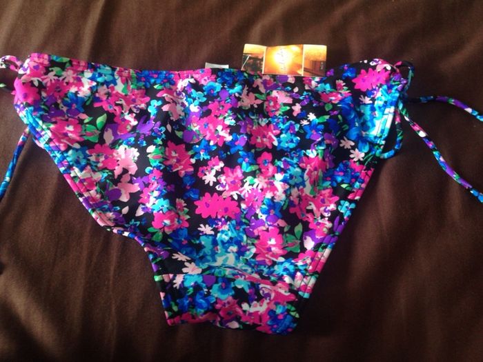 New Look bikini bottoms