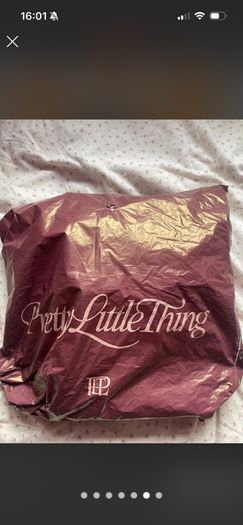 Pretty Little thing hoodie. Perfect condition. Brand new. Brown. Size small.