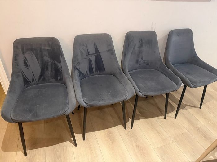 4 dining chairs