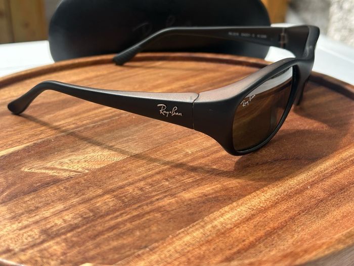 ray ban