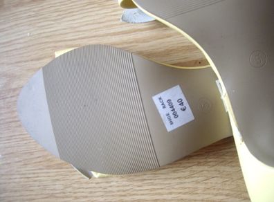 Brand new lovely  yellow summer shoes