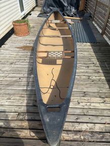 Discovery Scout Canadian Canoe