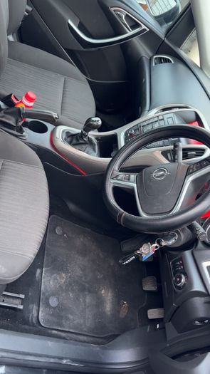 2012 Opel Astra