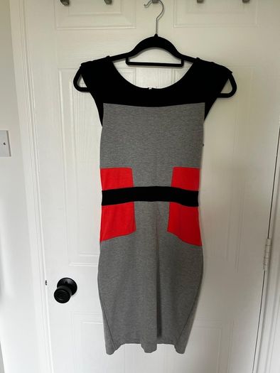 Woman's dress size S French connection