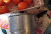 Vintage pots x 2