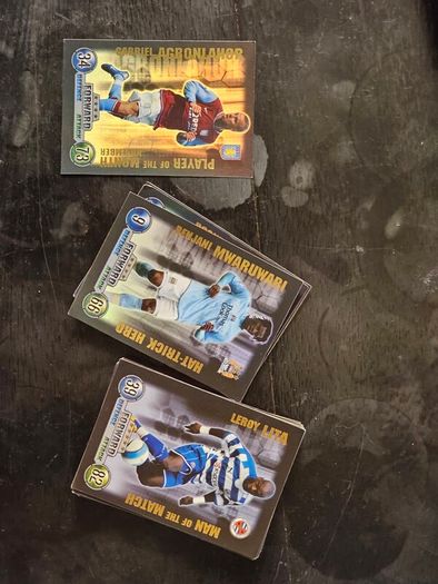 1700+ Football Cards Collection