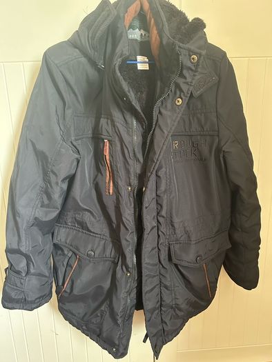 men's black winter jacket