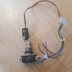 Dunlop Crybaby GCB-95 Wah Pedal Wiring Footswitch