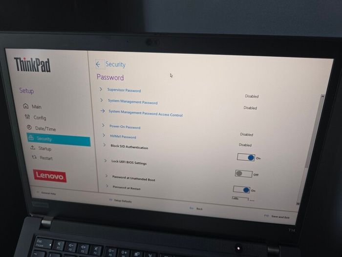 Lenovo Thinkpad T14 Gen 2 I7-1185G7 | 48GB | MX450 | 512GB | 4k