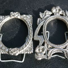 Art deco photo holder H-2,4"   H 2"