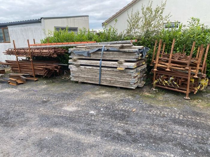 Cheap scaffolding