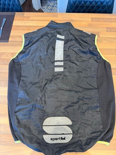 Sportful rain gilet
