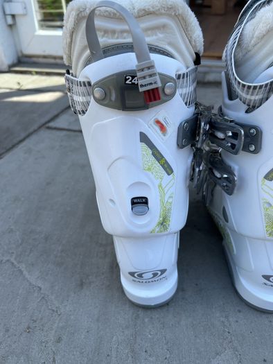 Salomon ski boots