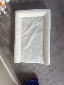 Ikea changing mat