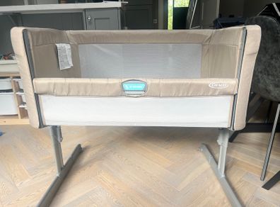 bedside crib