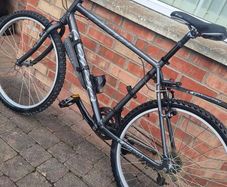 carrera mtb mountain bike 26inch wheels
