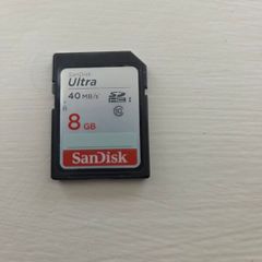 Sandisk 8 GB memory card for cameras