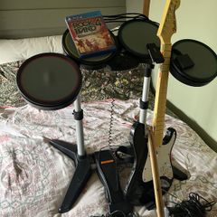 Rock Band 4 PS4 Bundle: Drums, Fender Guitar, 2 Mics, Dongle