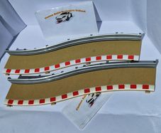 Scalextric ML-00152 & ML-00157: 2x Pit Lane Border & Barrier  (sports track digital )