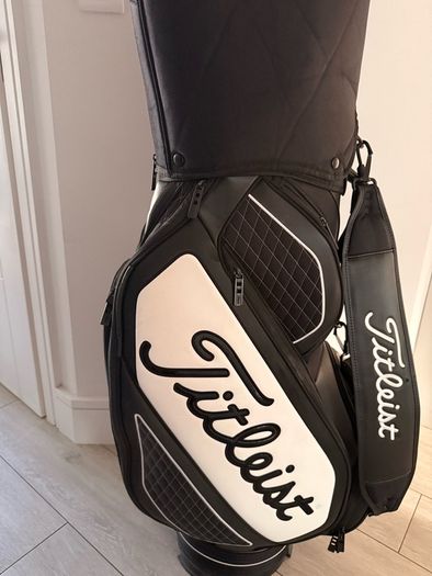 Titleist Midsize Tour Bag