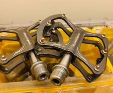 Bike pedals