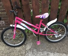 Girls bike
