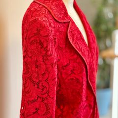 Louise Kennedy occasion red suit