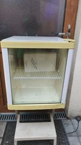 Table top fridge