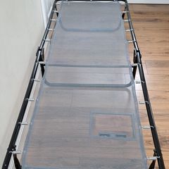 single bed