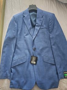 Dunnes regular fit coat, brand new