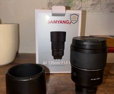 Samyang 135mm f/1.8 Sony FE