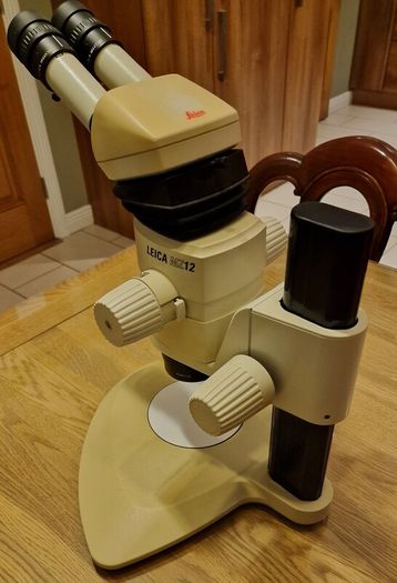 Leica MZ12 Stereo Microscope